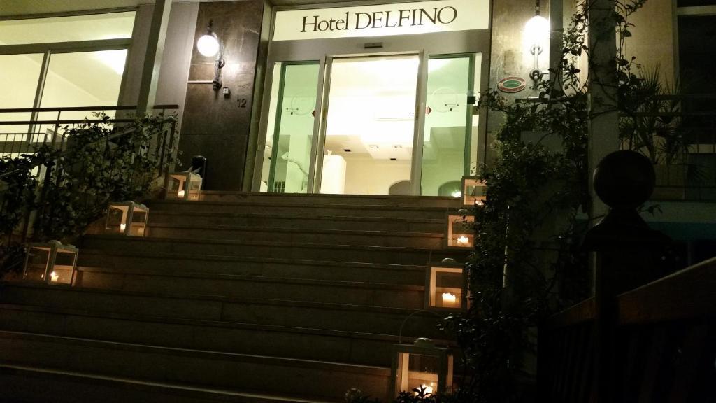 Hotel Delfino Мілано-Маріттіма Екстер'єр фото